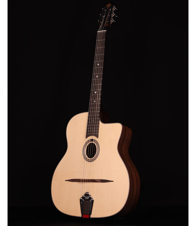 Eastman DM1, Gypsy Guitar with Sitka Spruce Body Back/Sides:Rosewood Laminate,