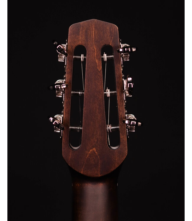 Eastman DM1, Gypsy Guitar with Sitka Spruce Body Back/Sides:Rosewood Laminate,