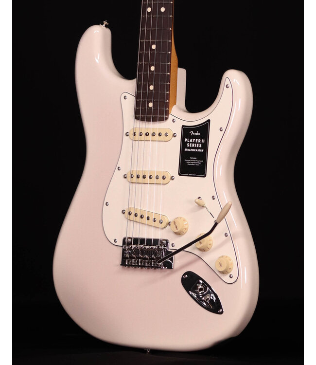 Fender Player II Stratocaster, Rosewood FB, Chambered Ash, White Blonde