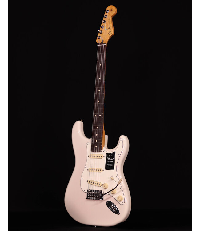 Fender Player II Stratocaster, Rosewood FB, Chambered Ash, White Blonde