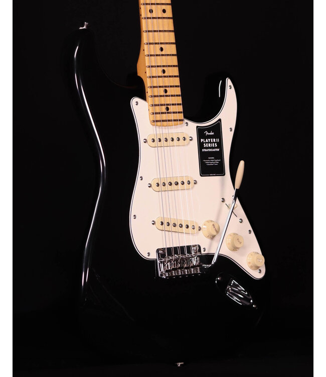 Fender Player II Stratocaster, Maple FB, Black
