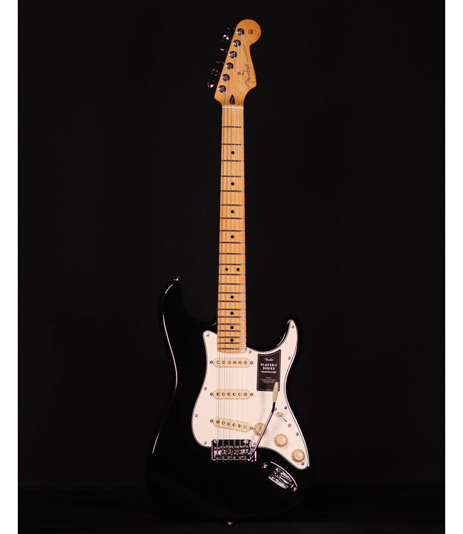 Fender Player II Stratocaster, Maple FB, Black