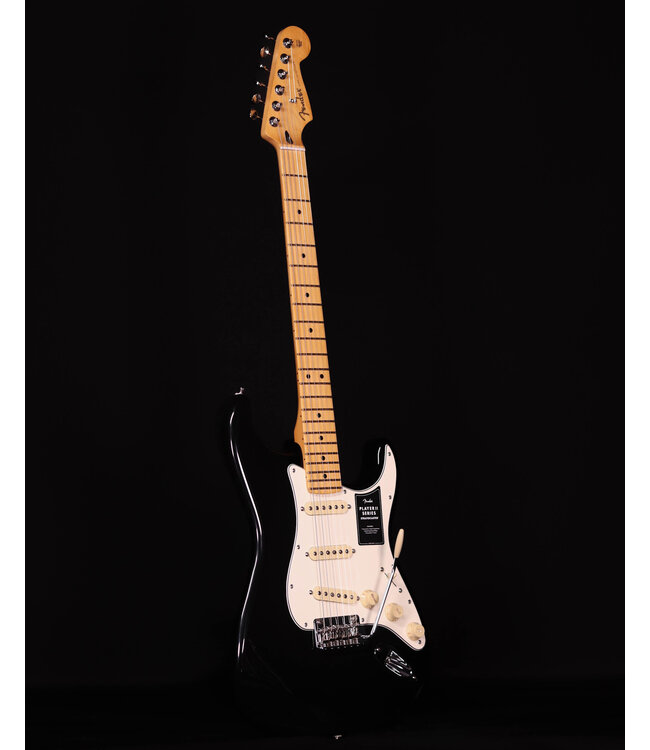 Fender Player II Stratocaster, Maple FB, Black