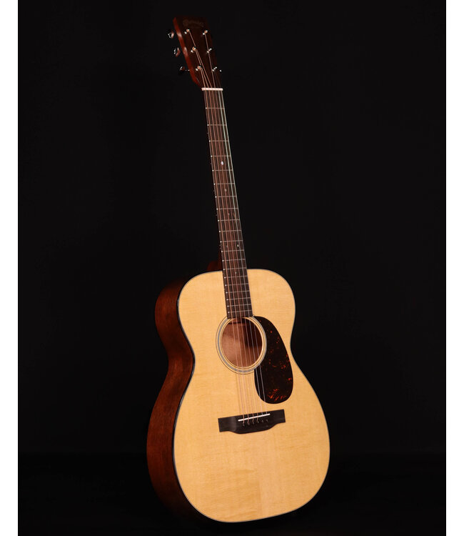 Martin 00-18 Standard Series Acoustic