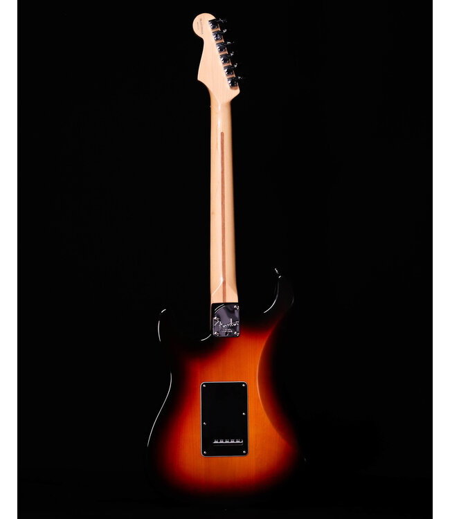 Fender American Deluxe Stratocaster, 3 Color Sunburst, 2005 - USED