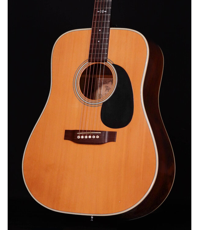Alvarez Yiari D-59 with Hard Shell Case, Natural, 1990 - USED