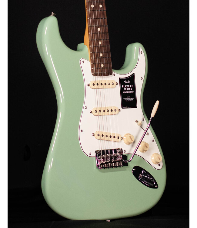 Fender Player II Stratocaster, Rosewood FB, Birch Green