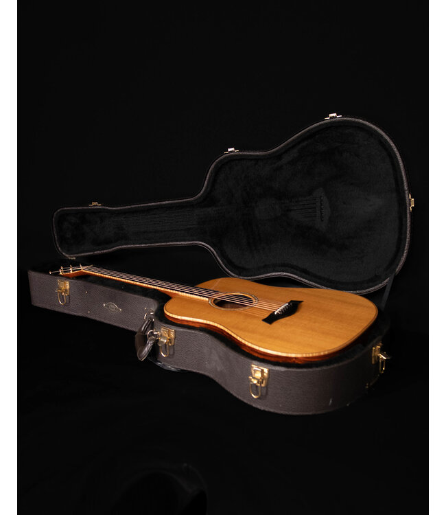 Taylor Custom Shop 810-LTD - USED