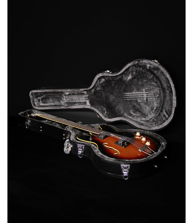 Hofner 500/4 4 String Bass, 1972 - USED