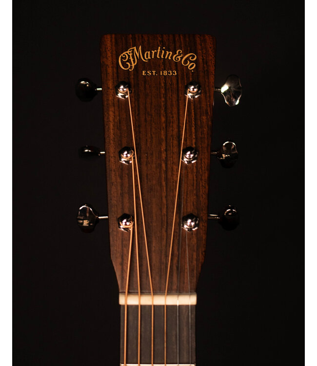 Martin 000-18 Standard Series Acoustic with Fishman Matrix Infinity System - 2025