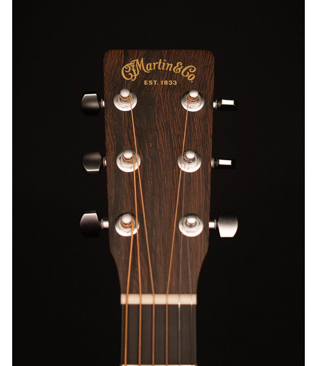Martin 000CJR-E Junior Cutaway Acoustic Electric, Spruce