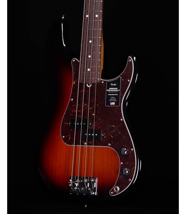 Fender American Professional II Precision Bass, Rosewood FB, 3-Color Sunburst