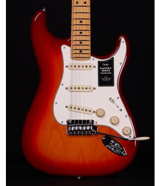 Fender Fender Player II Stratocaster, Maple FB, Chambered Ash, Aged Cherry Burst