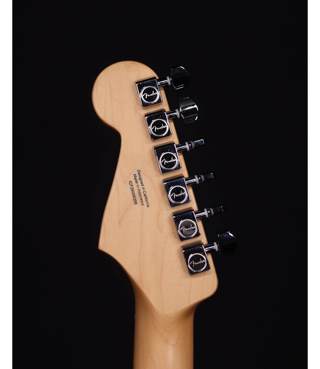 Fender Standard Stratocaster HSS, Laurel FB, Black