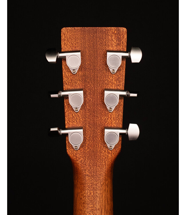 Martin DX2EMAH Sitka Spruce Top, Mahogany HPL, E1 Pickup w/Softshell Case