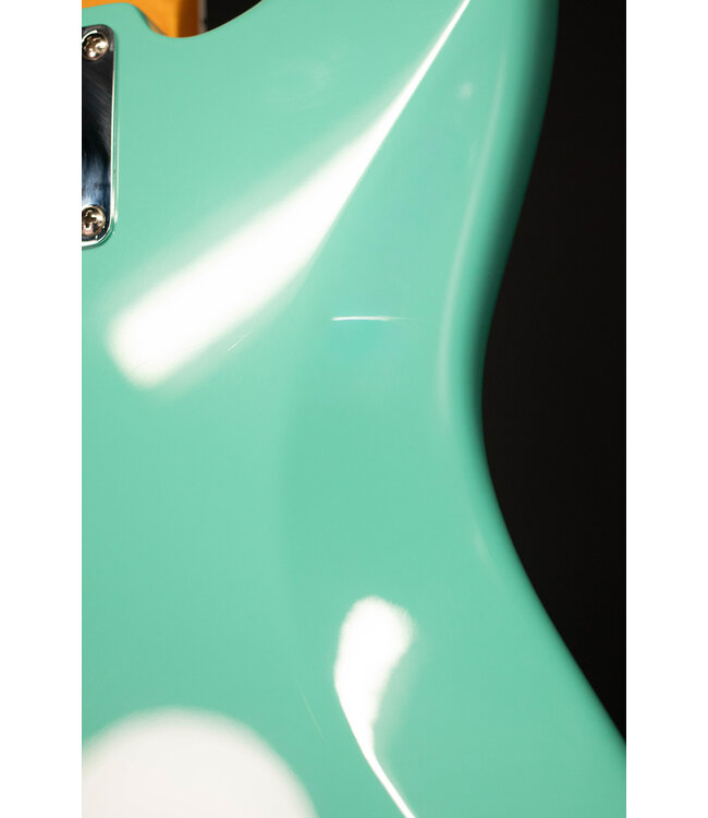 Fender American Vintage II 1966 Jazz Bass, Rosewood FB, Sea Foam Green - Demo