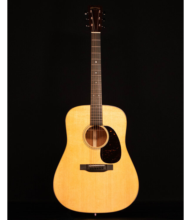 Martin D-18 Standard Series Acoustic Guitar, Fishman Matrix Infinity Pickup, Case Included