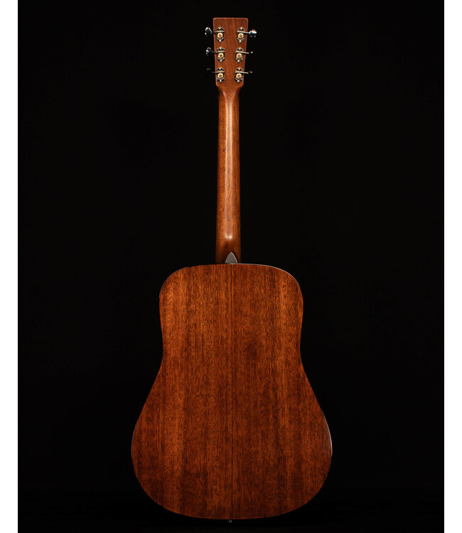 Martin D-18 Standard Series Acoustic Guitar, Fishman Matrix Infinity Pickup, Case Included