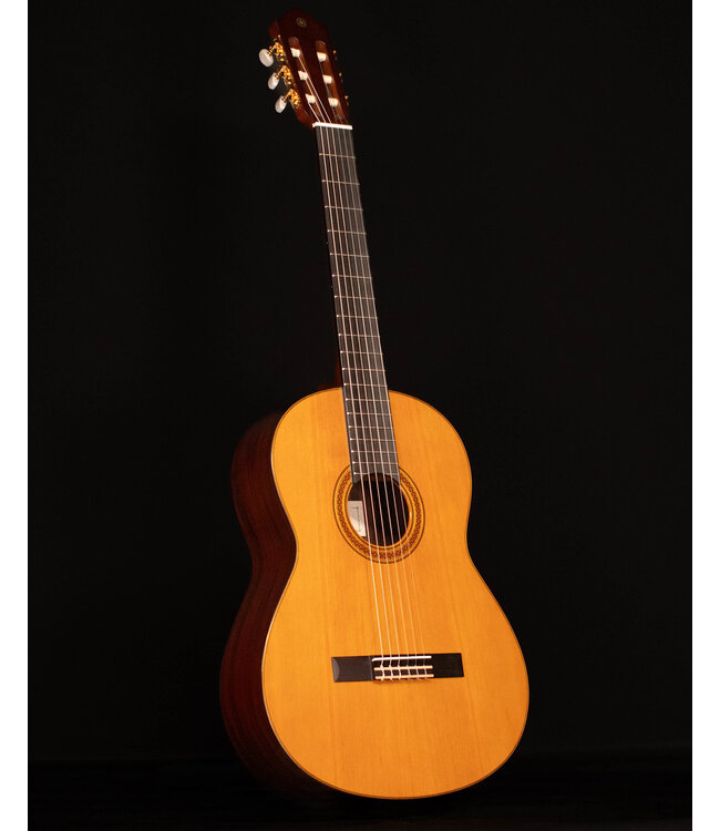 Yamaha CG182C Classical Acoustic Guitar