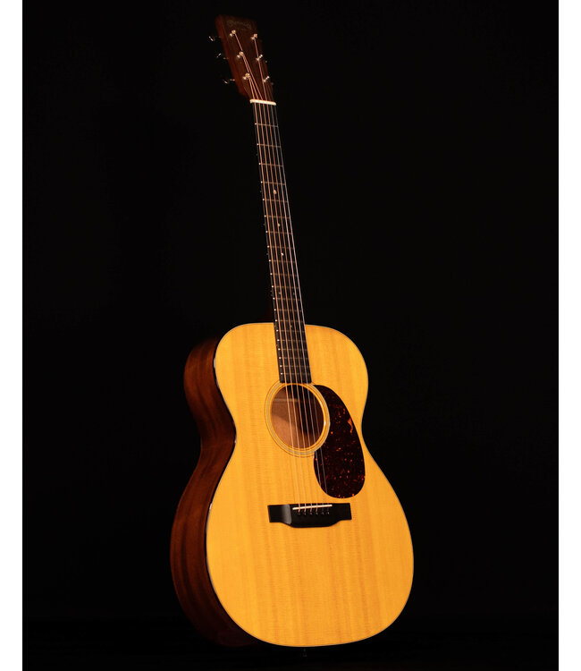 Martin 000-18 Standard, 2014 - USED