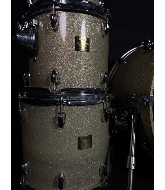 Yamaha Maple Custom Absolute 6 Piece Shell Pack (8/10/12/14/14/22), Silver Sparkle - USED