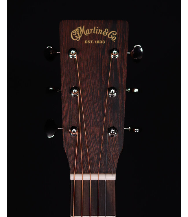Martin 000-12E Retro Spruce Top with X Bracing, Martin E1 Pickup, Bag Included