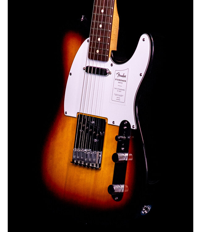 Fender Standard Telecaster, Laurel FB, 3-Color Sunburst