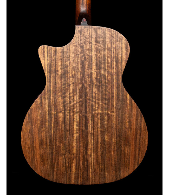 Eastman AC222CE Acoustic/Electric with Bag, Natural