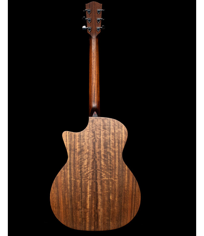 Eastman AC222CE Acoustic/Electric with Bag, Natural