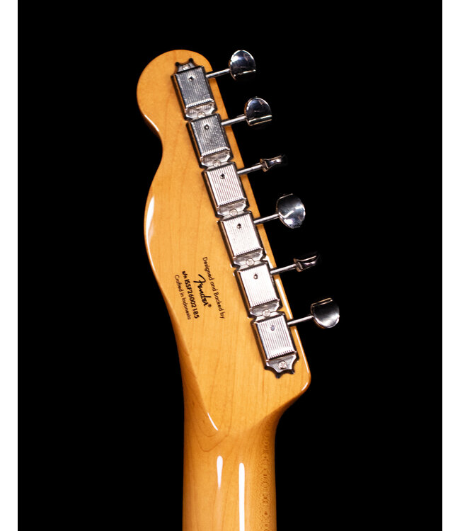 Squier Classic Vibe Baritone Custom Telecaster, Laurel Fingerboard