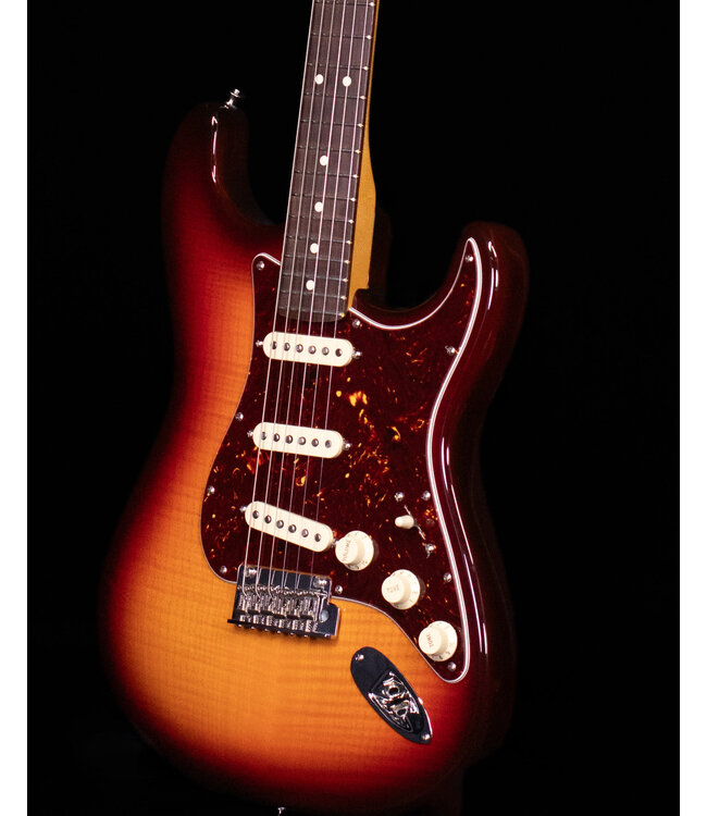 Fender 70th Anniversary American Professional II Stratocaster, Rosewood FB, Comet Burst