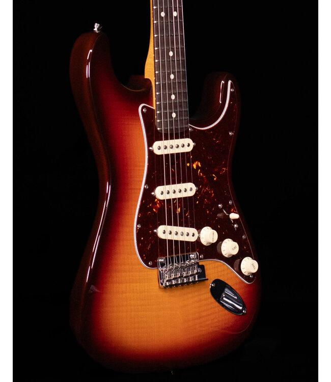 Fender 70th Anniversary American Professional II Stratocaster, Rosewood FB, Comet Burst
