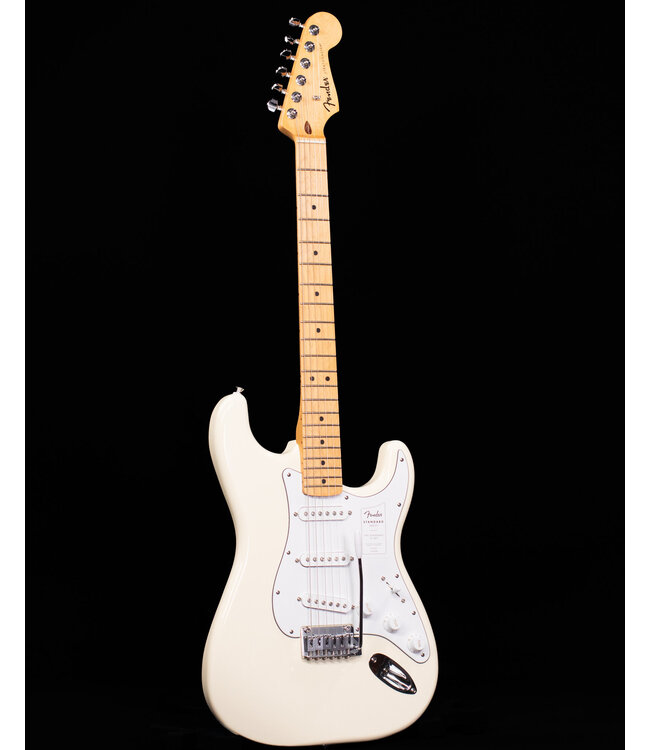 Fender Standard Stratocaster, Maple FB, Olympic White
