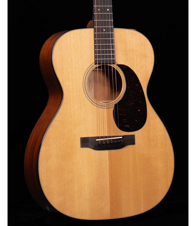 Martin 000-18 Standard Series Acoustic with Fishman Matrix Infinity System - 2025