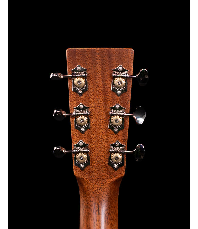 Martin 000-18 Standard Series Acoustic with Fishman Matrix Infinity System - 2025