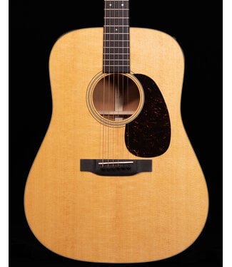 Martin Martin D-18 Standard Series Acoustic Guitar