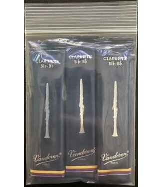 Vandoren Vandoren Traditional Bb Clarinet #2.5 Reed - 3-Pak