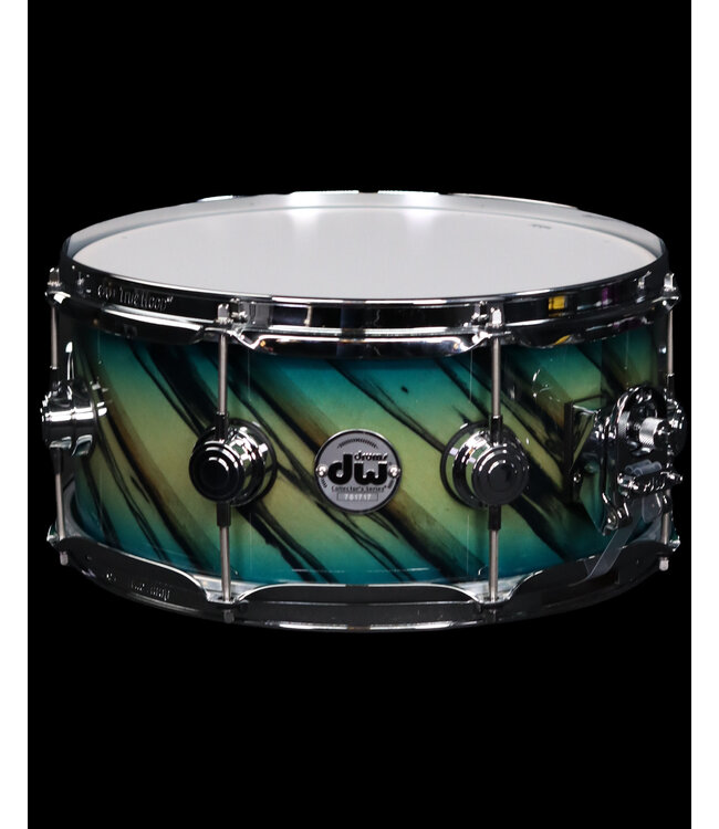 DW 13" x 6" Collector's Series Exotic, Natural to Royal Blue Burst Over Twisted Ivory