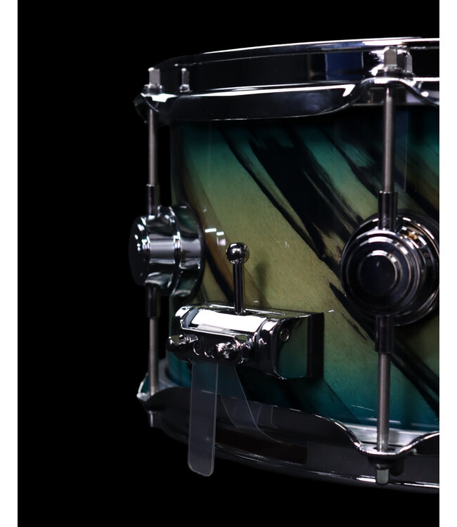 DW 13" x 6" Collector's Series Exotic, Natural to Royal Blue Burst Over Twisted Ivory