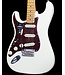 Fender American Professional II Stratocaster Left-Hand, Maple, Olympic White