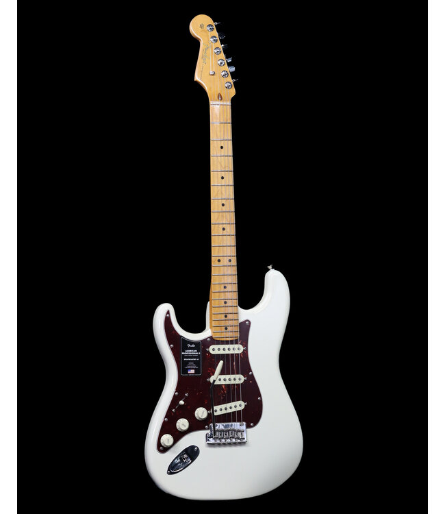 Fender American Professional II Stratocaster Left-Hand, Maple, Olympic White