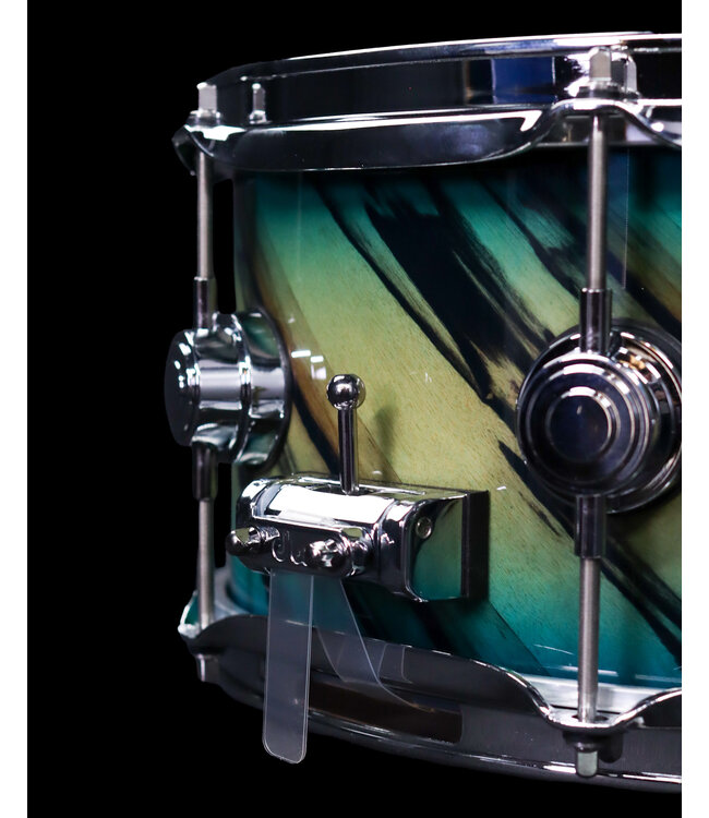 DW 13" x 6" Collector's Series Exotic, Natural to Royal Blue Burst Over Twisted Ivory