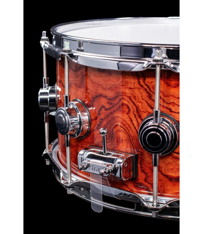 DW 14" x 6.5" Exotic Maple Snare Drum, Natural Lacquer over Bubinga Pommele, Chrome Hardware