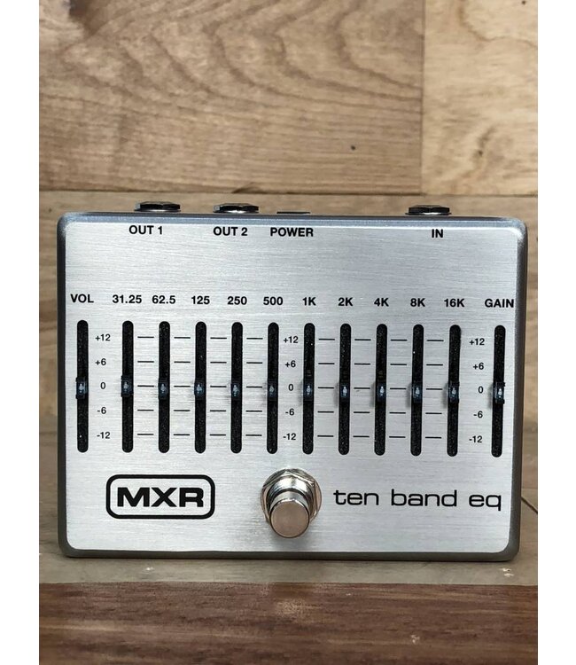 MXR M108S 10-Band EQ Pedal, Silver