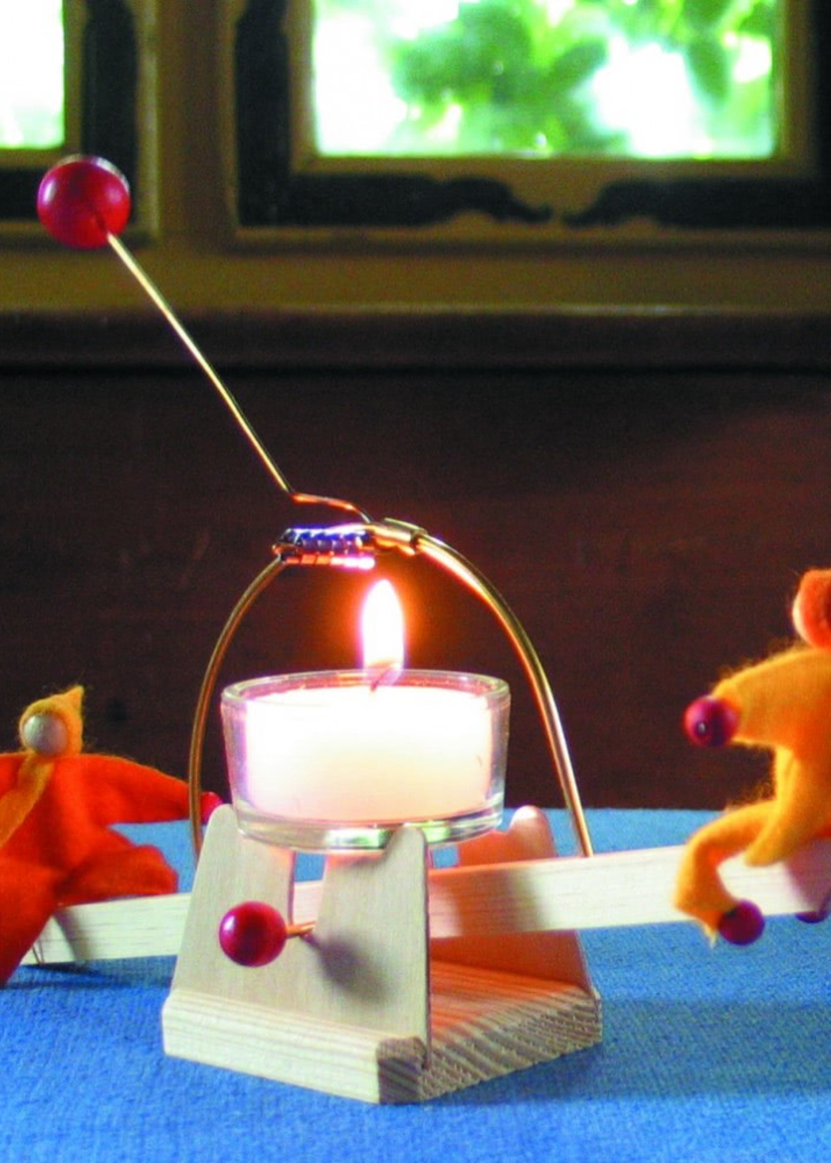 Kraul Candle See-Saw kit with dolls