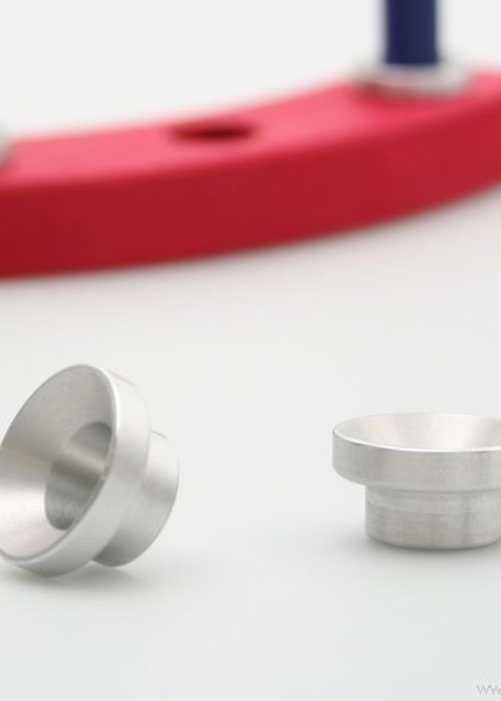 Grimm's Aluminum Candle Holder for birthday ring