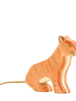 Ostheimer Tiger sitting