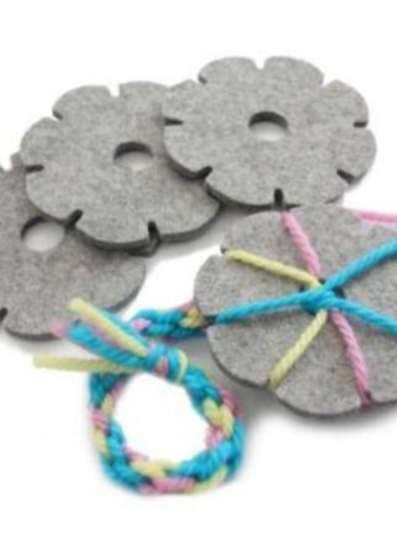 Braid Star Knitter Kit