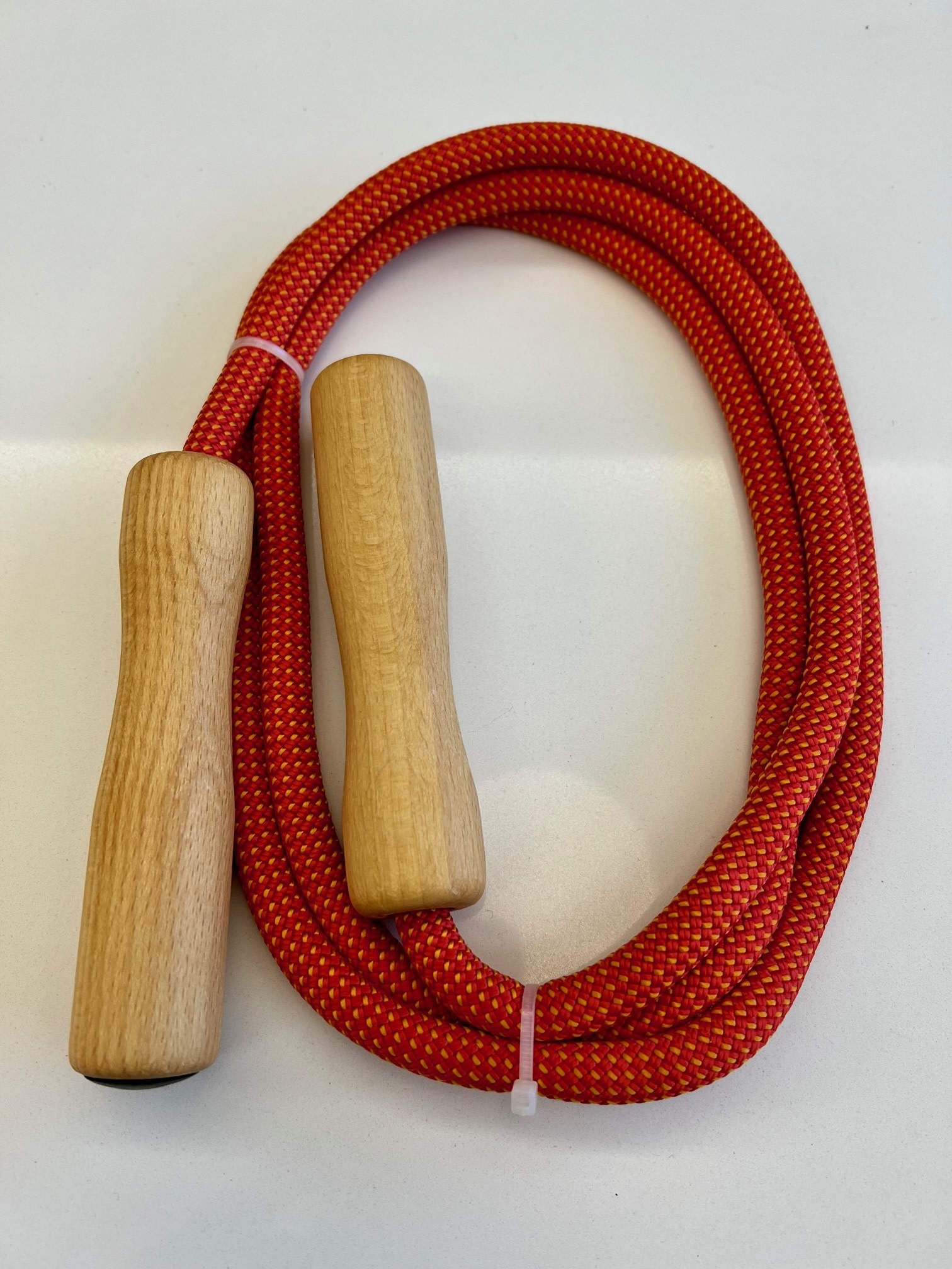 Mercurius Skipping rope medium 198 cm (78”) - For body height 115-135 cm (45-53 inch)