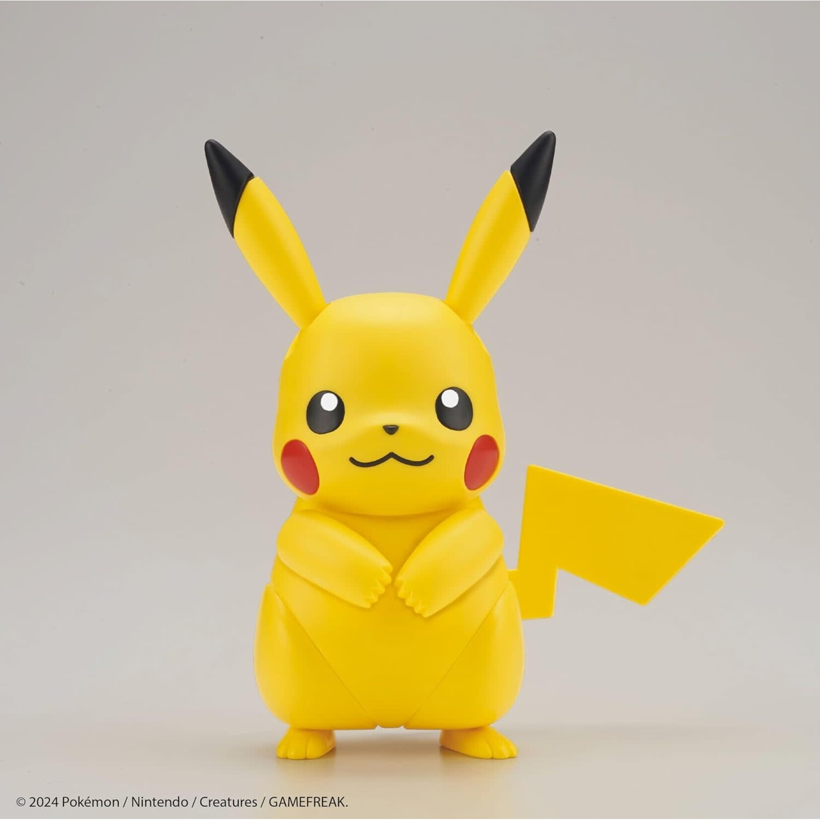 MODEL KIT PIKACHU